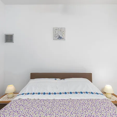 Desiree Apartman Póla